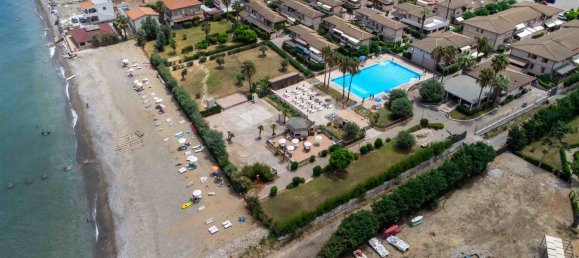 2 bedrooms Apartment in Campofelice di Roccella, Italy No. 282831 20