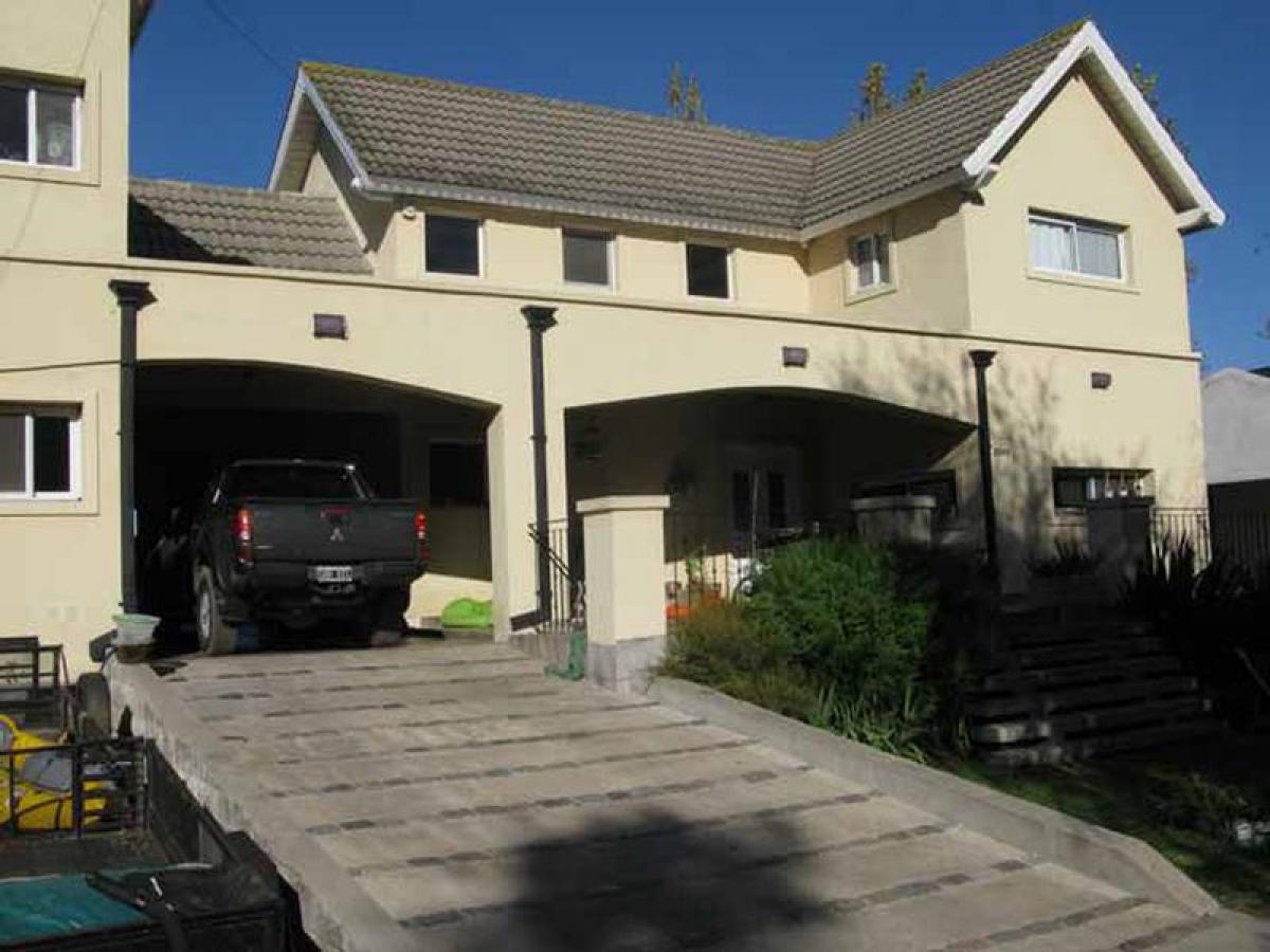  Farm in Ezeiza, Argentina No. 45857