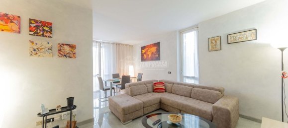 Квартира с 3 комнатами в Милан, Италия № 246135 10