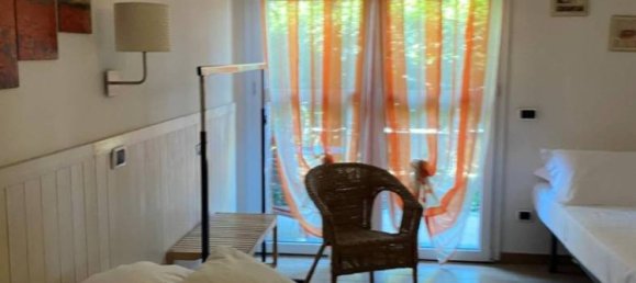 6 bedrooms Apartment in Rho, Italy No. 276263 17