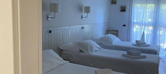 6 bedrooms Apartment in Rho, Italy No. 276263 26