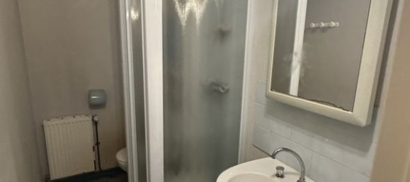 3 bedrooms House in Vaux-le-Penil, France No. 142612 9