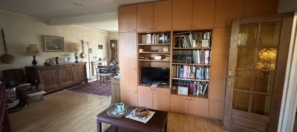 3 bedrooms House in Vaux-le-Penil, France No. 142612 2