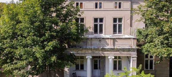 8 rooms Building in Potsdam, Germany No. 33800 34