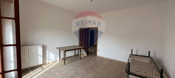 3 Schlafzimmer Wohnung in Grassano, Italy, Nr. 337780 8
