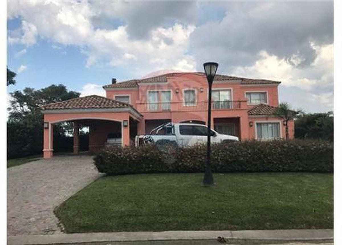 4 bedrooms House in Escobar, Argentina No. 59719