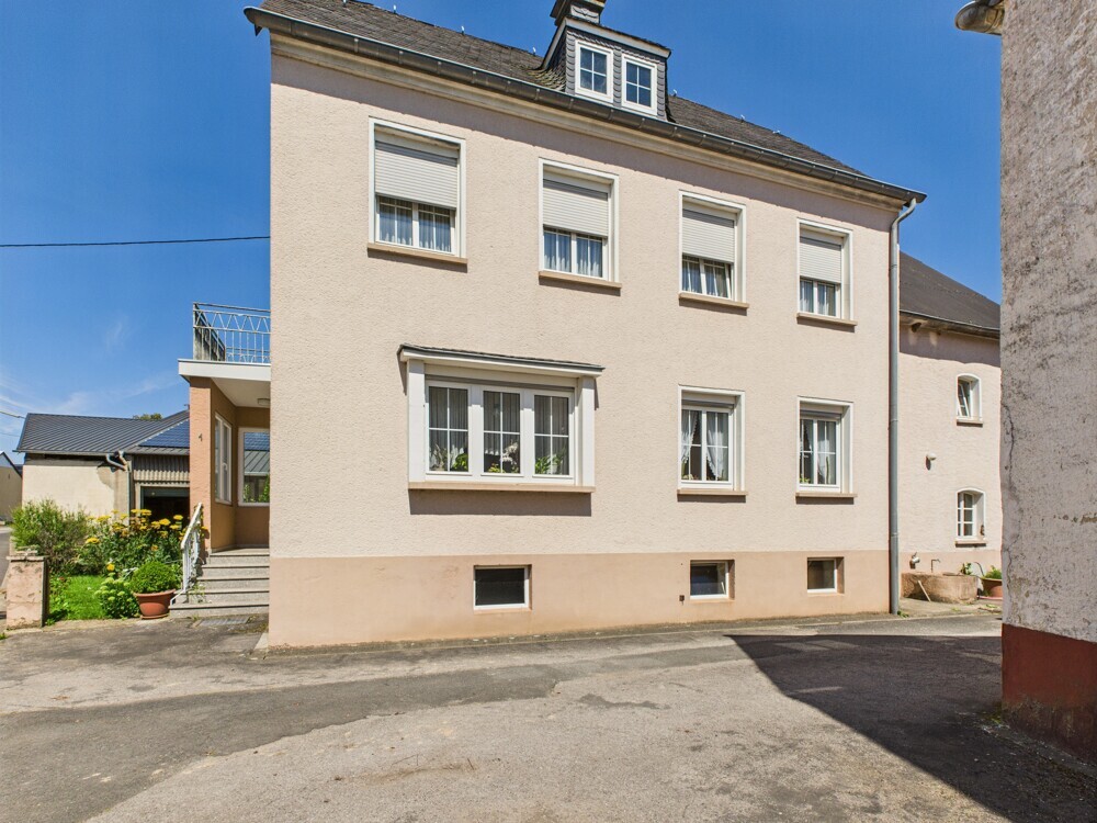 5 chambres Maison à Rhineland-Palatinate, Germany No. 370877