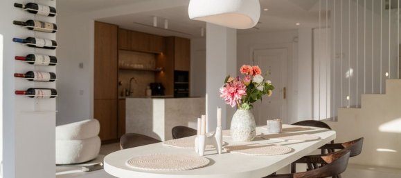 Ático de 3 dormitorios en La Quinta, Spain No. 186035 14