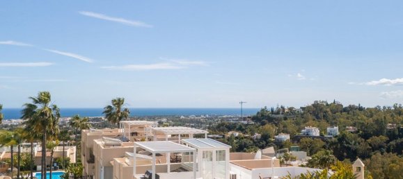 Ático de 3 dormitorios en La Quinta, Spain No. 186035 46