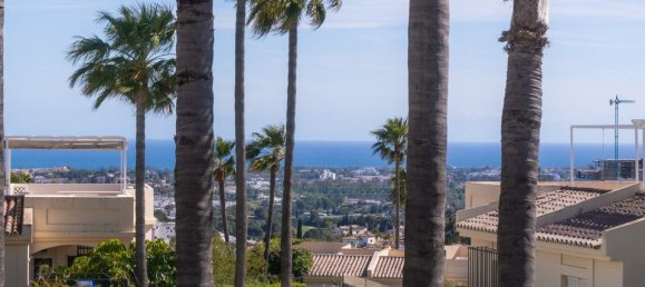 Ático de 3 dormitorios en La Quinta, Spain No. 186035 42