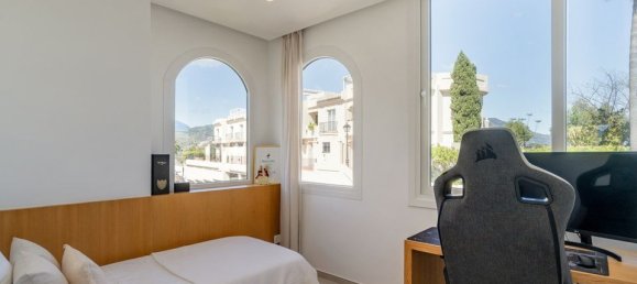 Ático de 3 dormitorios en La Quinta, Spain No. 186035 30