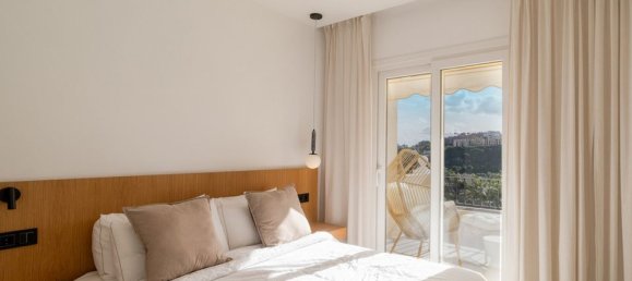 Ático de 3 dormitorios en La Quinta, Spain No. 186035 23