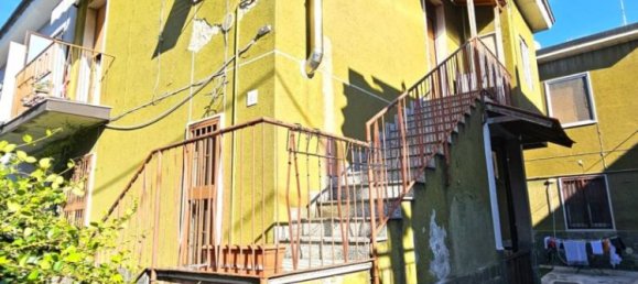 1 bedroom Apartment in Vimodrone, Italy No. 381160 4