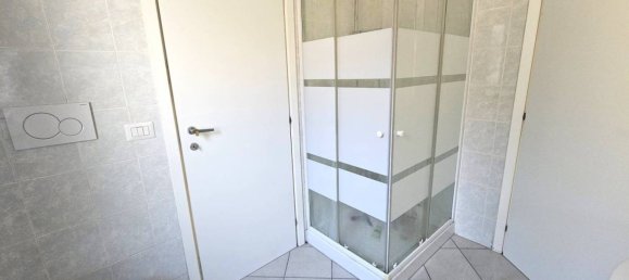 1 bedroom Apartment in Vimodrone, Italy No. 381160 21