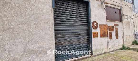 2-Zimmer Gewerbliche Immobilie in Cosenza, Italy, Nr. 41560 20