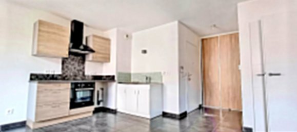 Apartamento de 1 dormitorio en Meylan, France No. 195051 2