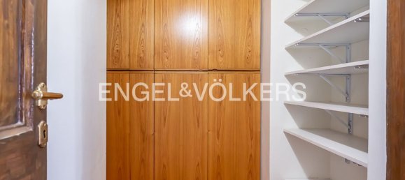 4 rooms Apartment in Rome, Italy No. 105558 14