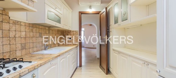 4 rooms Apartment in Rome, Italy No. 105558 15