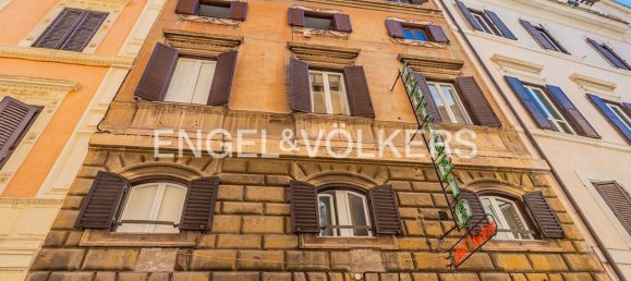 4 rooms Apartment in Rome, Italy No. 105558 32