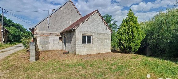 3 bedrooms Townhouse in Jars, France No. 152744 2