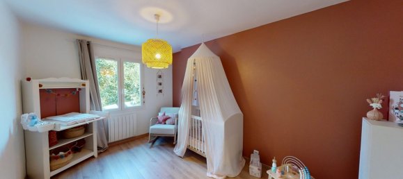 4 bedrooms House in Saint-Caprais-de-Bordeaux, France No. 101276 33