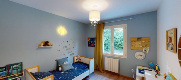 4 bedrooms House in Saint-Caprais-de-Bordeaux, France No. 101276 34