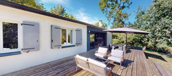 4 bedrooms House in Saint-Caprais-de-Bordeaux, France No. 101276 22