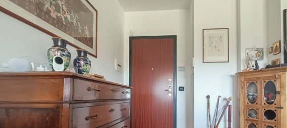 Apartamento T2 em Busto Arsizio, Italy N.º 190373 9