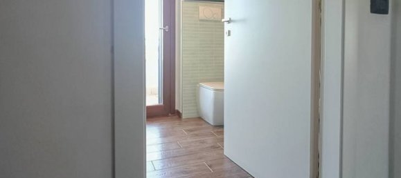 Apartamento T2 em Busto Arsizio, Italy N.º 190373 26