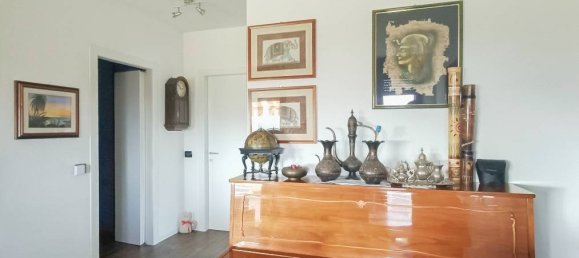 Apartamento T2 em Busto Arsizio, Italy N.º 190373 6
