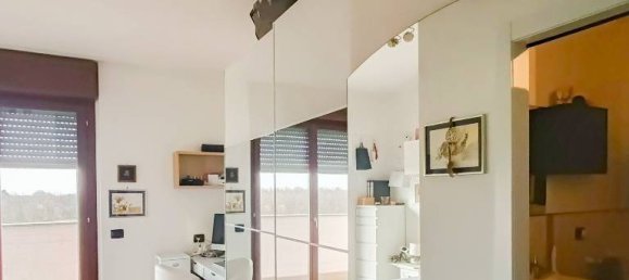 Apartamento T2 em Busto Arsizio, Italy N.º 190373 24