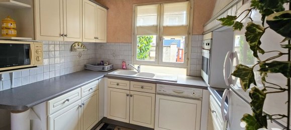 3 chambres Maison à Vernouillet, France No. 325452 9