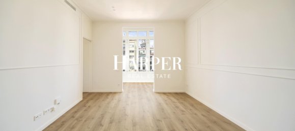 2 bedrooms Apartment in Eixample, Spain No. 83783 4