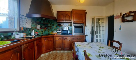 4 bedrooms House in Sarthe, France No. 357869 11