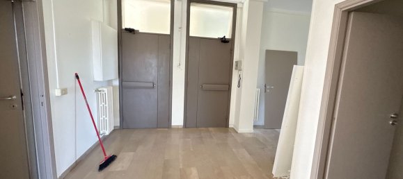 Escritório em Fano, Italy 250 m² N.º 302632 20