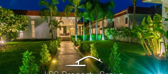 4 bedrooms Cafe / restaurant in Hua Hin, Thailand No. 6665 10