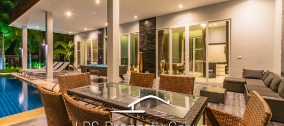 4 bedrooms Cafe / restaurant in Hua Hin, Thailand No. 6665 8