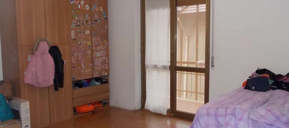 3 rooms Apartment in Limbiate, Italy No. 6174 8