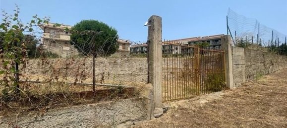 Land in Messina, Italy No. 339363 4