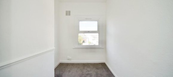 2 bedrooms Apartment in London, United Kingdom No. 11486 11