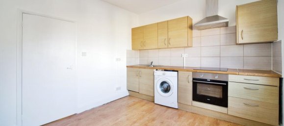 2 bedrooms Apartment in London, United Kingdom No. 11486 9