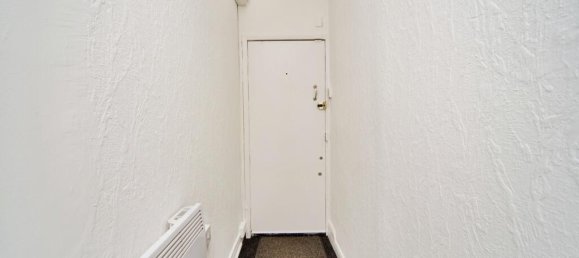 2 bedrooms Apartment in London, United Kingdom No. 11486 3