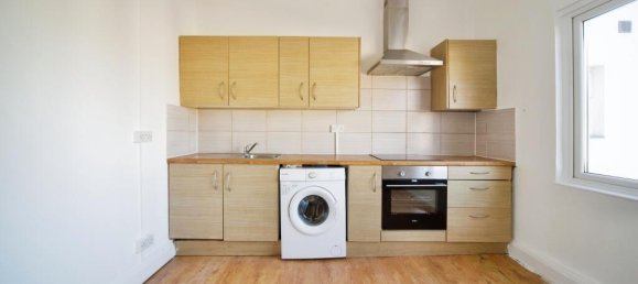 2 bedrooms Apartment in London, United Kingdom No. 11486 7