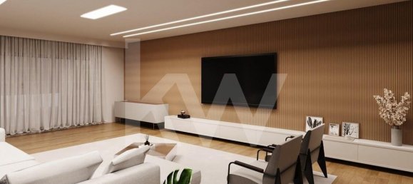 5 bedrooms Villa in Cascais, Portugal No. 98595 18