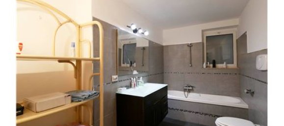 4 bedrooms Villa in Valenzano, Italy No. 290192 14