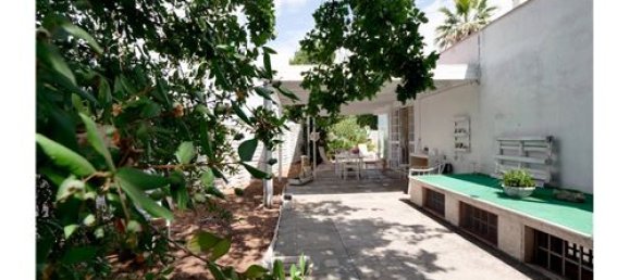 4 bedrooms Villa in Valenzano, Italy No. 290192 10