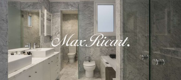 4 bedrooms Apartment in Eixample, Spain No. 24316 21