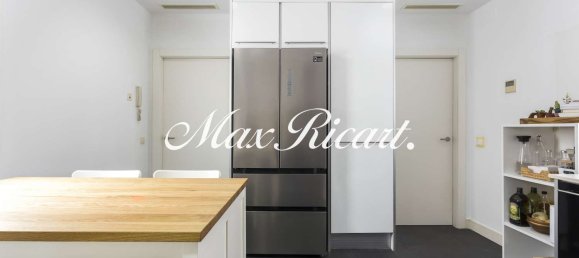 4 bedrooms Apartment in Eixample, Spain No. 24316 11