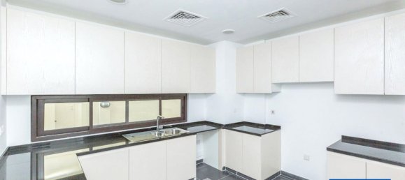 Villa T3 em DAMAC Hills (Akoya by DAMAC), UAE N.º 329 4