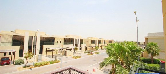 Villa T3 em DAMAC Hills (Akoya by DAMAC), UAE N.º 329 9